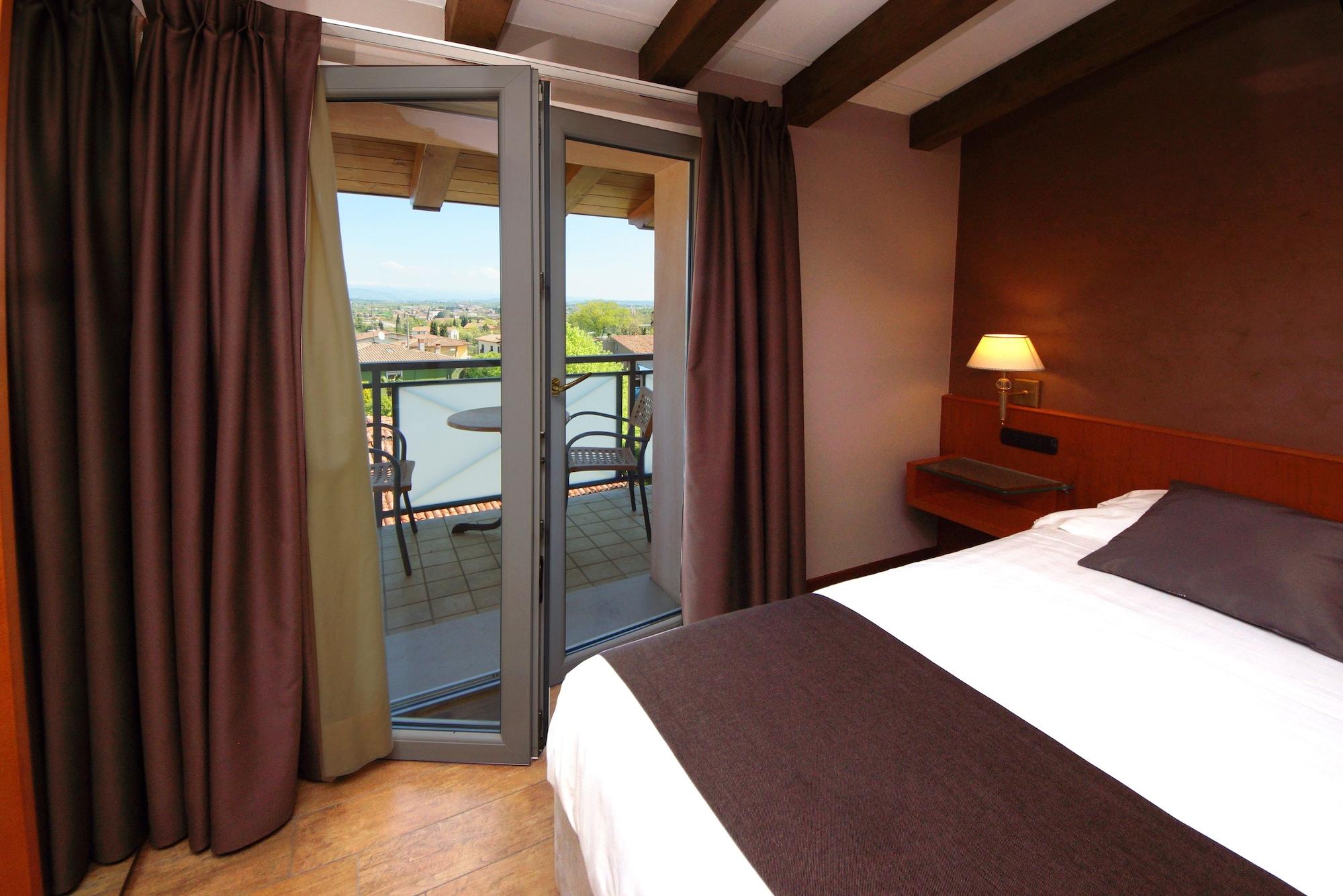 Hotel Clarin 14 By Dori Πεσκιέρα ντελ Γκάρντα Εξωτερικό φωτογραφία