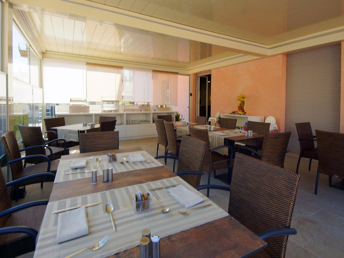 Hotel Clarin 14 By Dori Πεσκιέρα ντελ Γκάρντα Εξωτερικό φωτογραφία